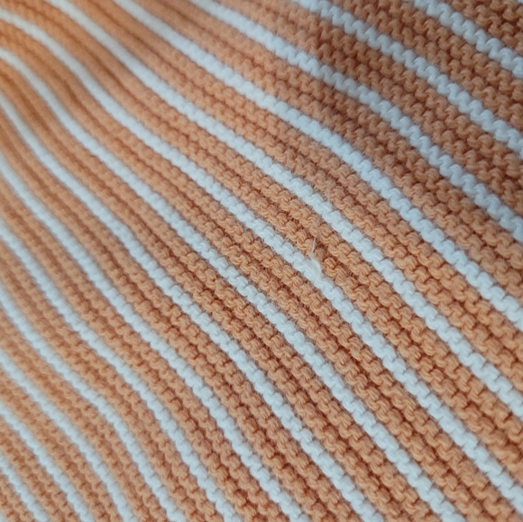 Reitmans light orange sweater size small 100% cotton - Picture 8 of 8